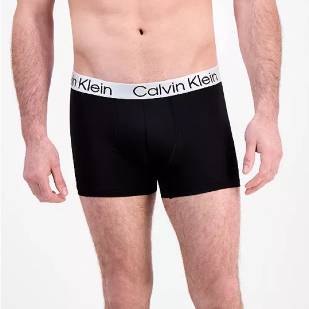 New 
Calvin Klein
Men's‎ 3-Pack Microfiber Boxer Brief Underwear